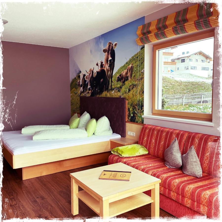 Hotel Garni Alpendiamant Fiss Esterno foto