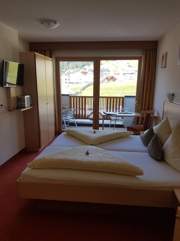 Hotel Garni Alpendiamant Fiss Esterno foto